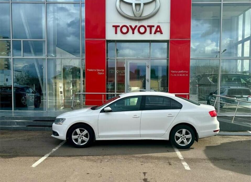 Volkswagen Jetta, VI 1.4 MT (122 л.с.)