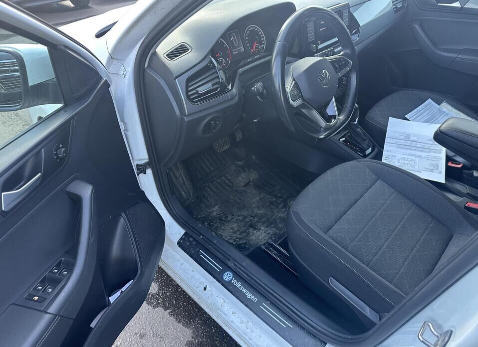 Volkswagen Polo, VI 1.4 AMT (125 л.с.)