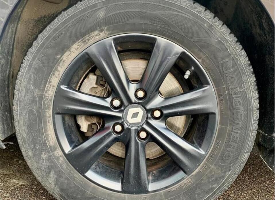Renault Fluence 1.6 MT (106 л.с.)