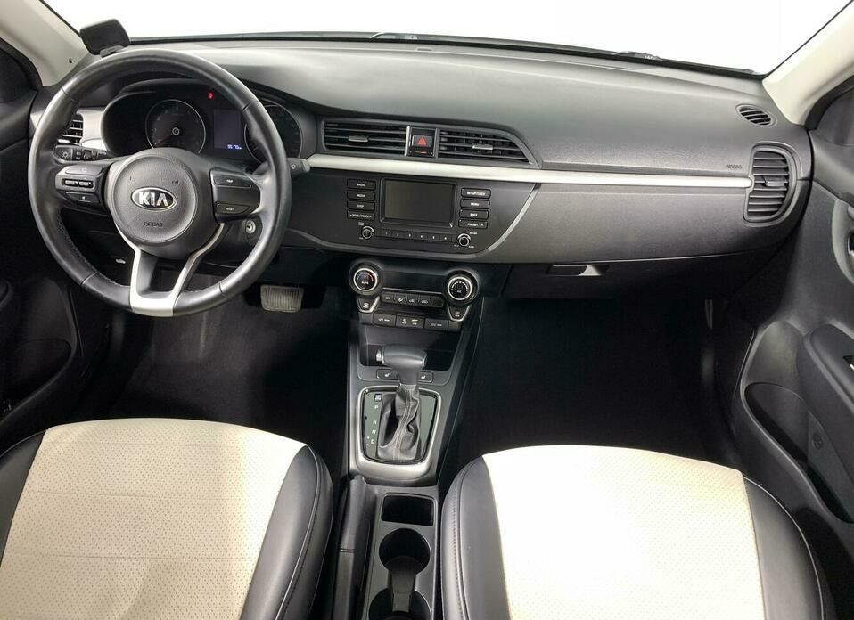 Kia Rio 1.6 AT (123 л.с.)