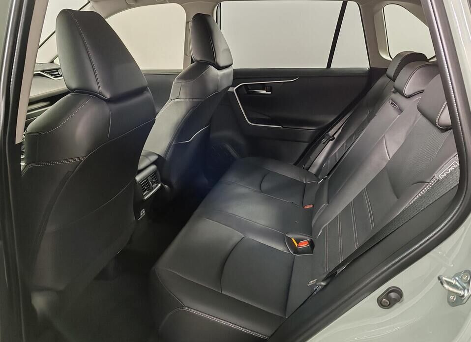 Toyota RAV4, V (XA50) 2.0 CVT (173 л.с.) 4WD