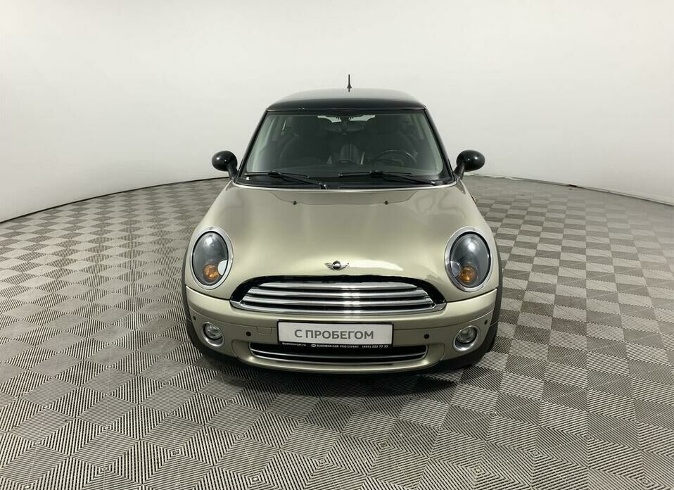 MINI Hatch Cooper 1.6 AT (120 л.с.)