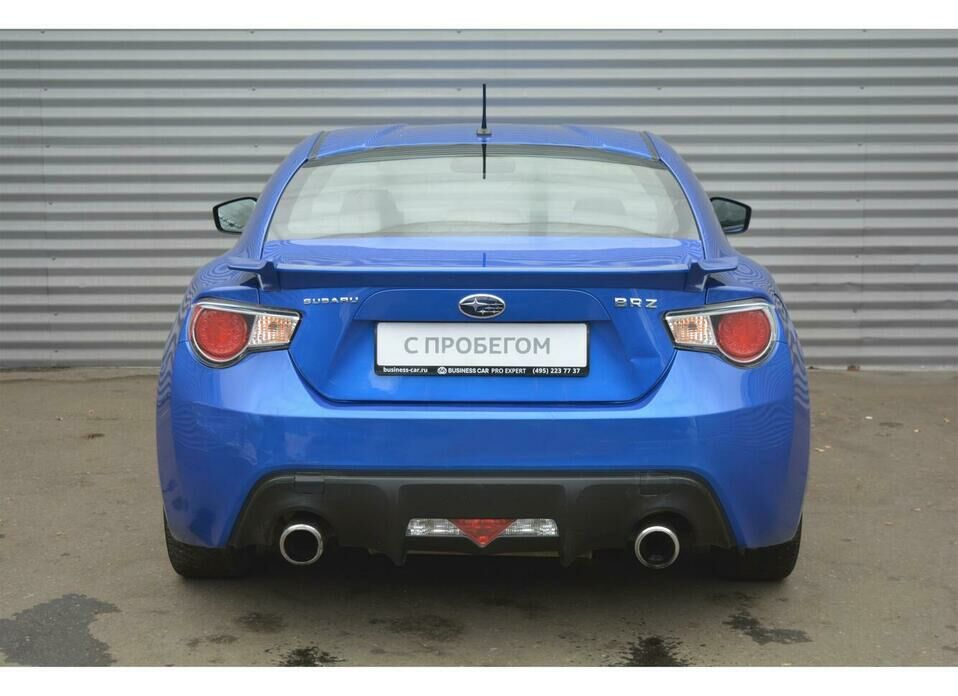 Subaru BRZ 2.0 MT (200 л.с.)