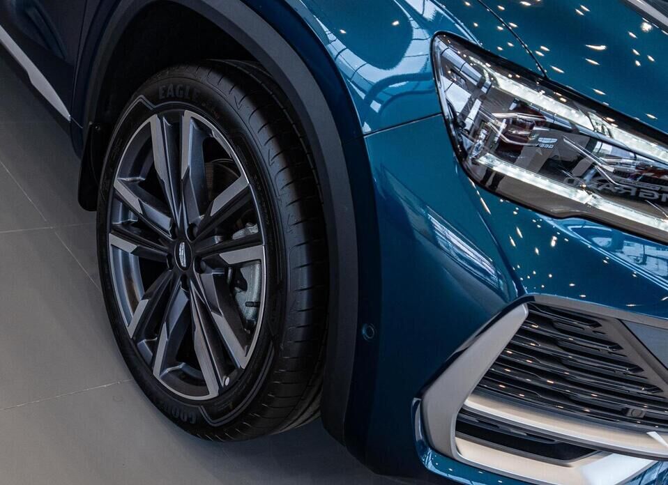 Geely Monjaro 2.0 AT (238 л.с.) 4WD