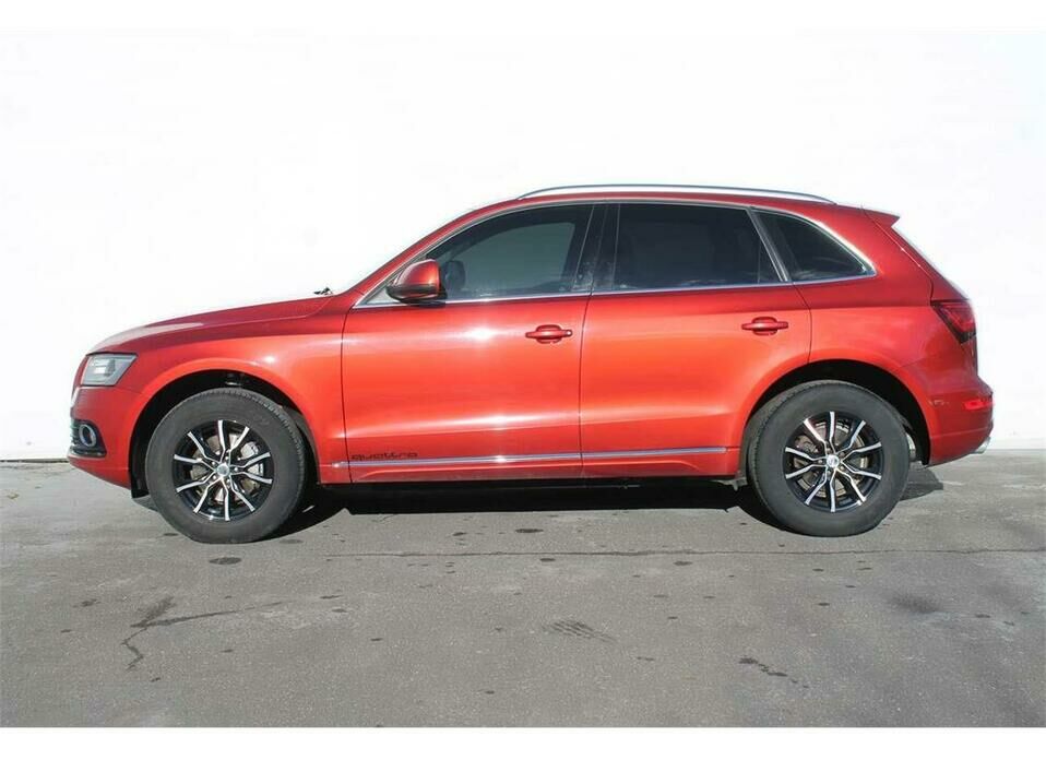 Audi Q5 2.0 AT (225 л.с.) 4WD