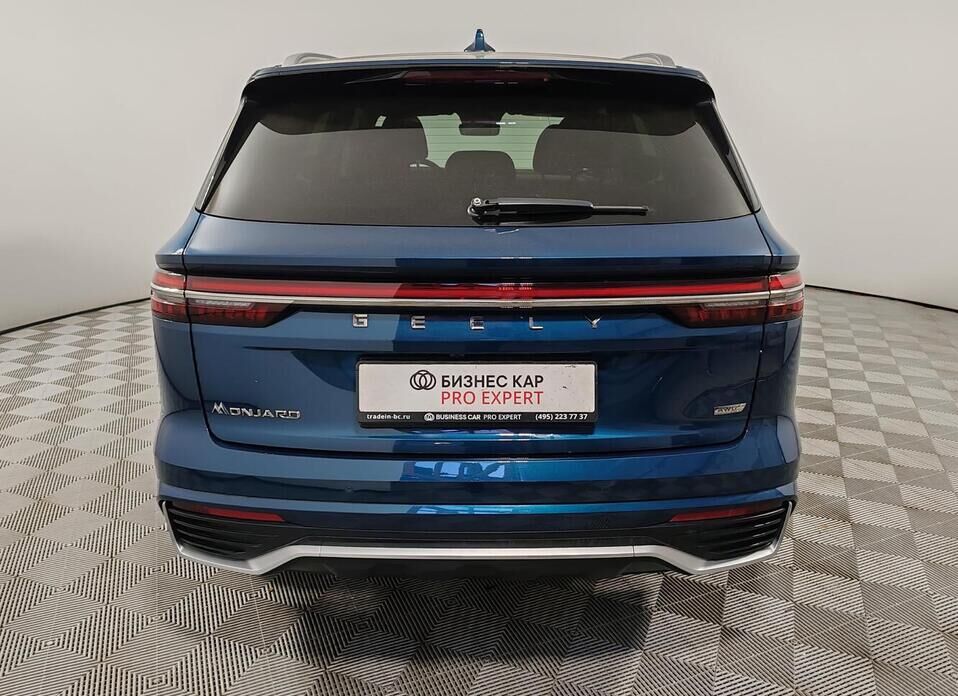 Geely Monjaro 2.0 AT (238 л.с.) 4WD