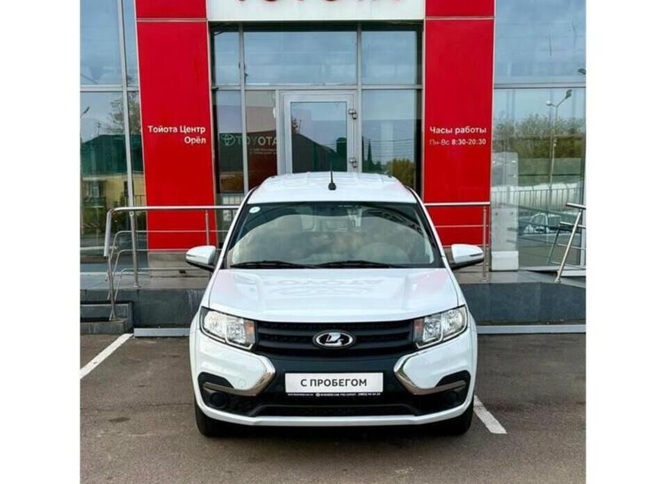 LADA (ВАЗ) Largus, I Рестайлинг 1.6 MT (90 л.с.)