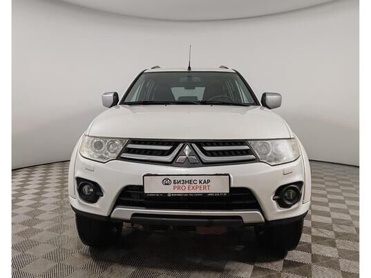 Mitsubishi Pajero Sport, 2014 г., 250 243 км