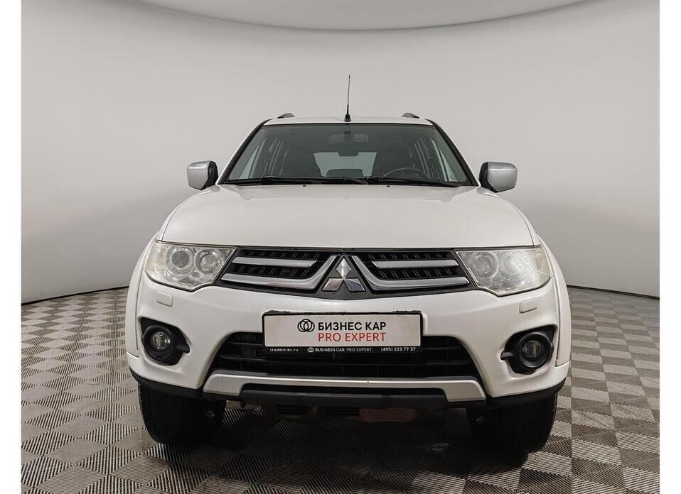 Mitsubishi Pajero Sport, II Рестайлинг 2.5d AT (178 л.с.) 4WD