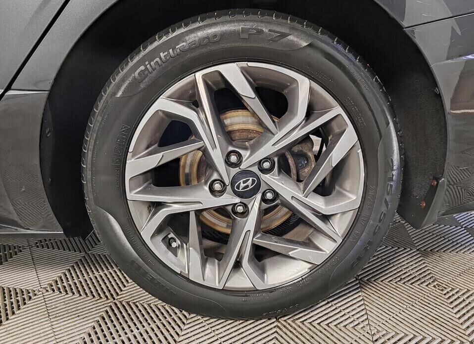 Hyundai Sonata, VIII (DN8) 2.0 AT (150 л.с.)