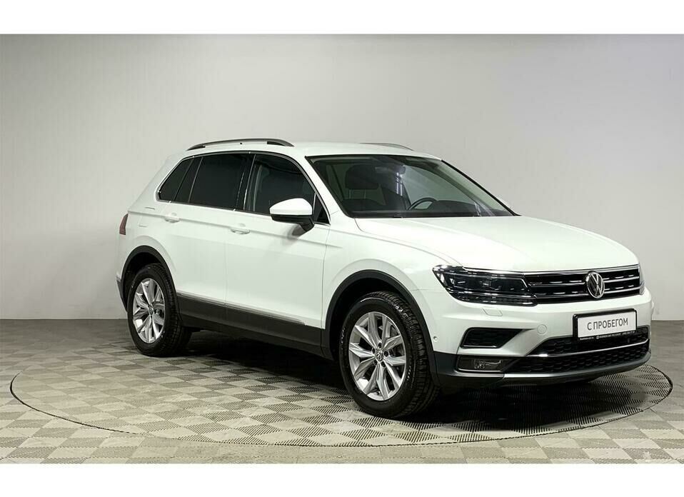 Volkswagen Tiguan 2.0 AMT (180 л.с.) 4WD