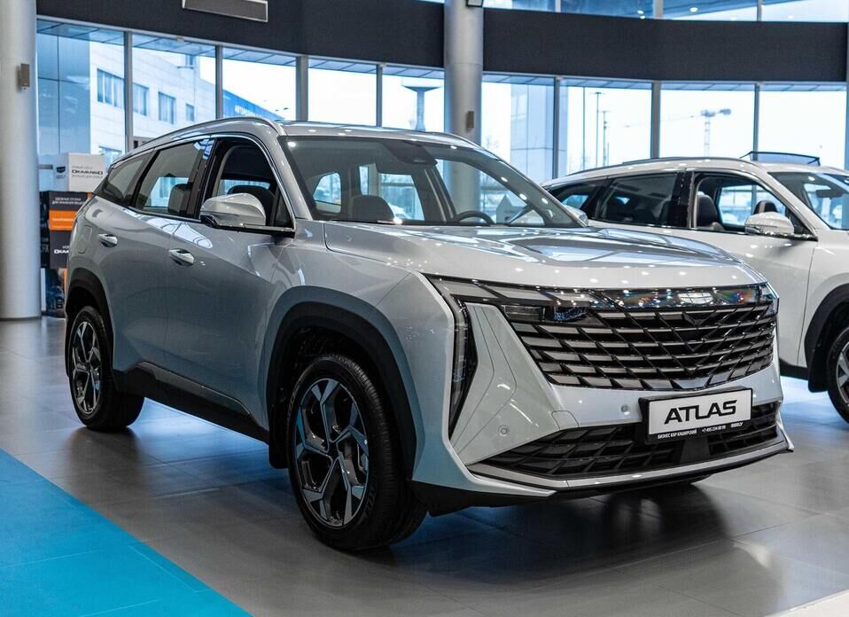 Geely Atlas, II 2.0 AT (200 л.с.) 4WD