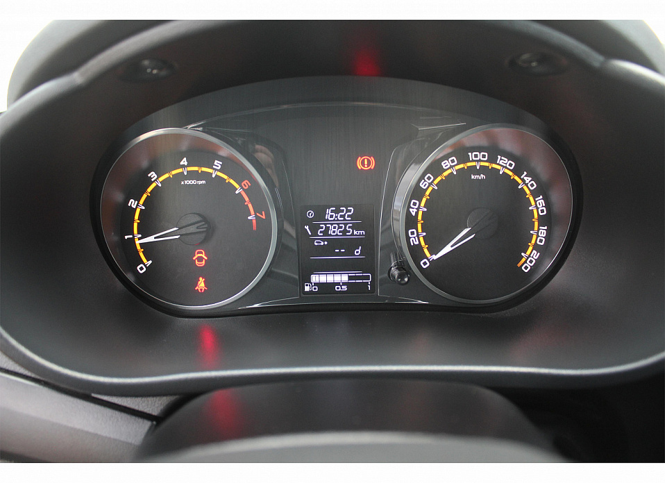 LADA (ВАЗ) Granta, I Рестайлинг Euro-2 1.6 MT (90 л.с.)