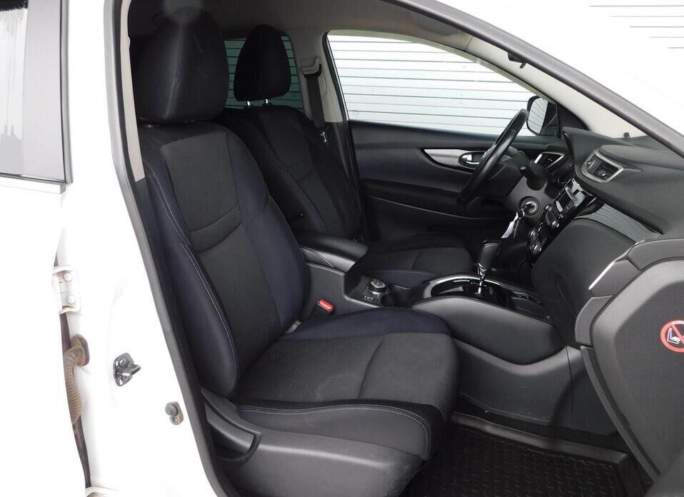 Nissan Qashqai, II 2.0 CVT (144 л.с.) 4WD