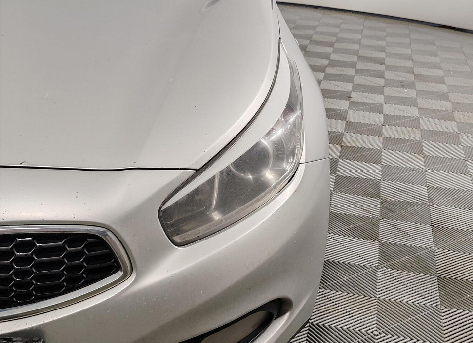 Kia Ceed, II 1.6 AT (129 л.с.)