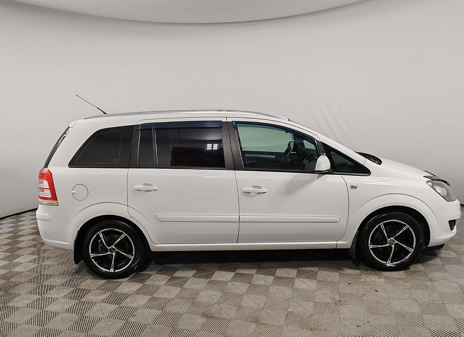 Opel Zafira, B Рестайлинг 1.8 AMT (140 л.с.)