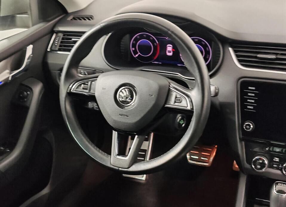 Skoda Octavia, III (A7) Рестайлинг 1.8 AMT (180 л.с.)