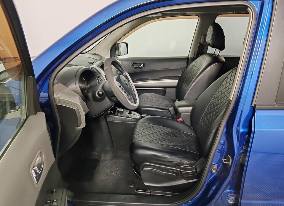 Nissan X-Trail, II 2.0 CVT (141 л.с.) 4WD