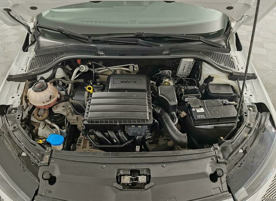 Skoda Rapid 1.6 AT (110 л.с.)