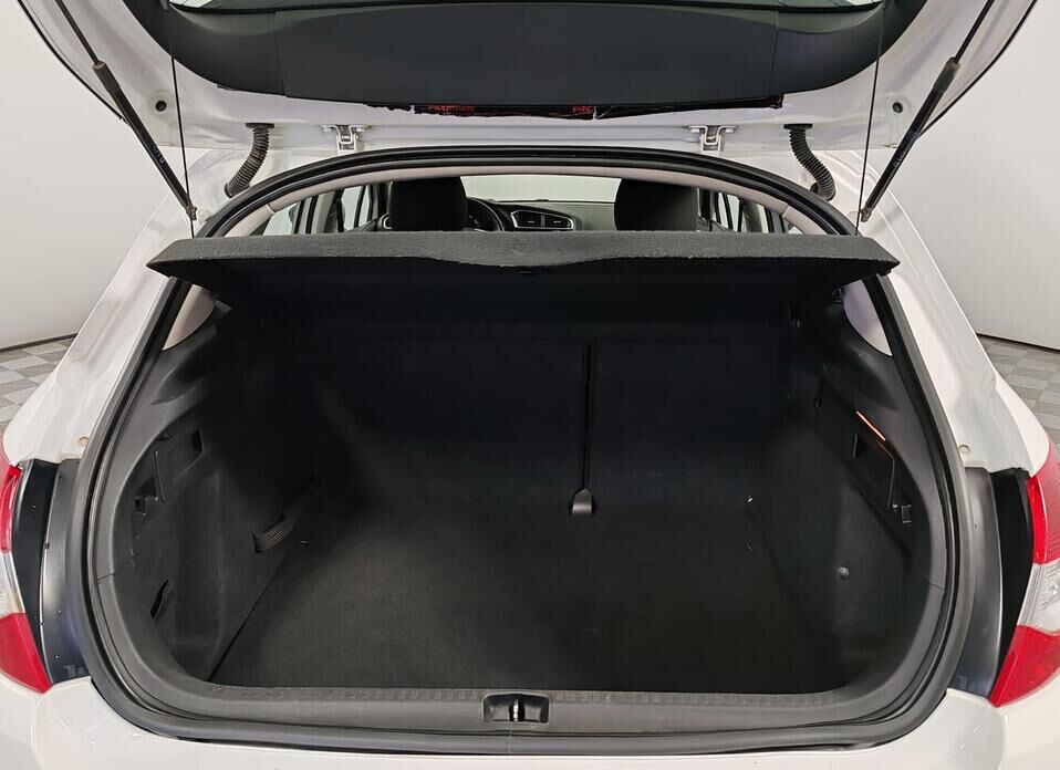 Citroen C4 1.6 MT (120 л.с.)