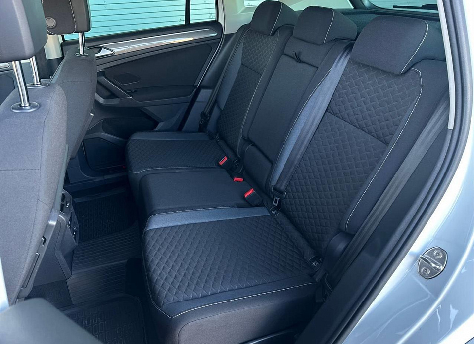 Volkswagen Tiguan, II 2.0d MT (150 л.с.) 4WD