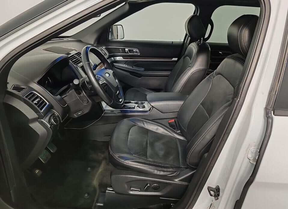 Ford Explorer, V 3.5 AT (249 л.с.) 4WD