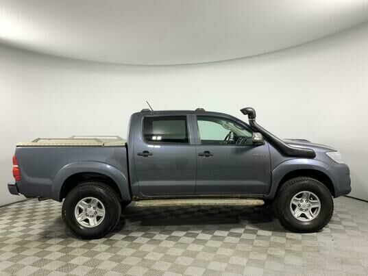 Toyota Hilux, 2012 г., 176 940 км