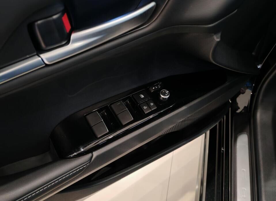 Toyota Camry, IX (XV80) China Market 2.0 CVT (173 л.с.)