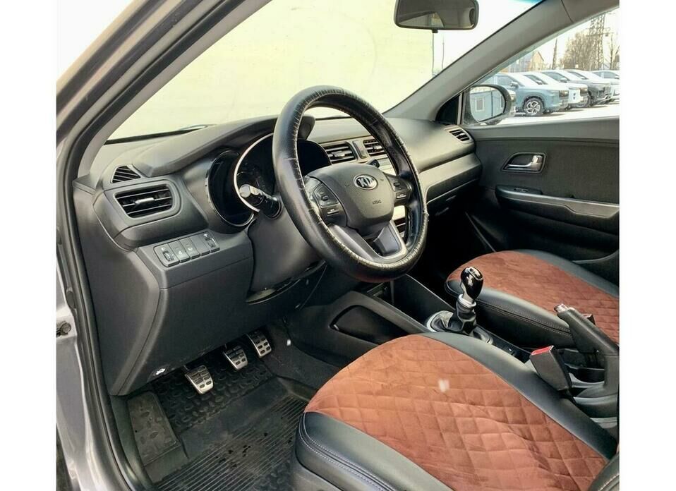 Kia Rio 5-speed 1.6 MT (123 л.с.)