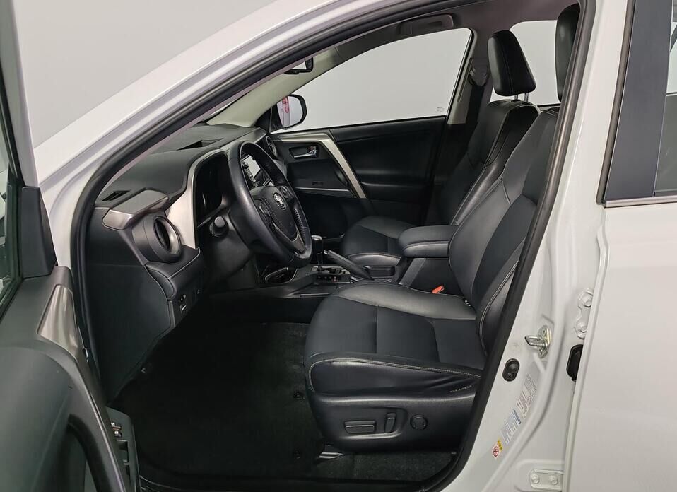 Toyota RAV4, IV (CA40) Рестайлинг 2.0 CVT (146 л.с.) 4WD