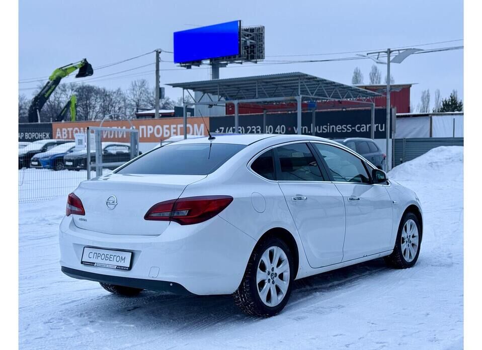 Opel Astra, J Рестайлинг 1.6 MT (115 л.с.)