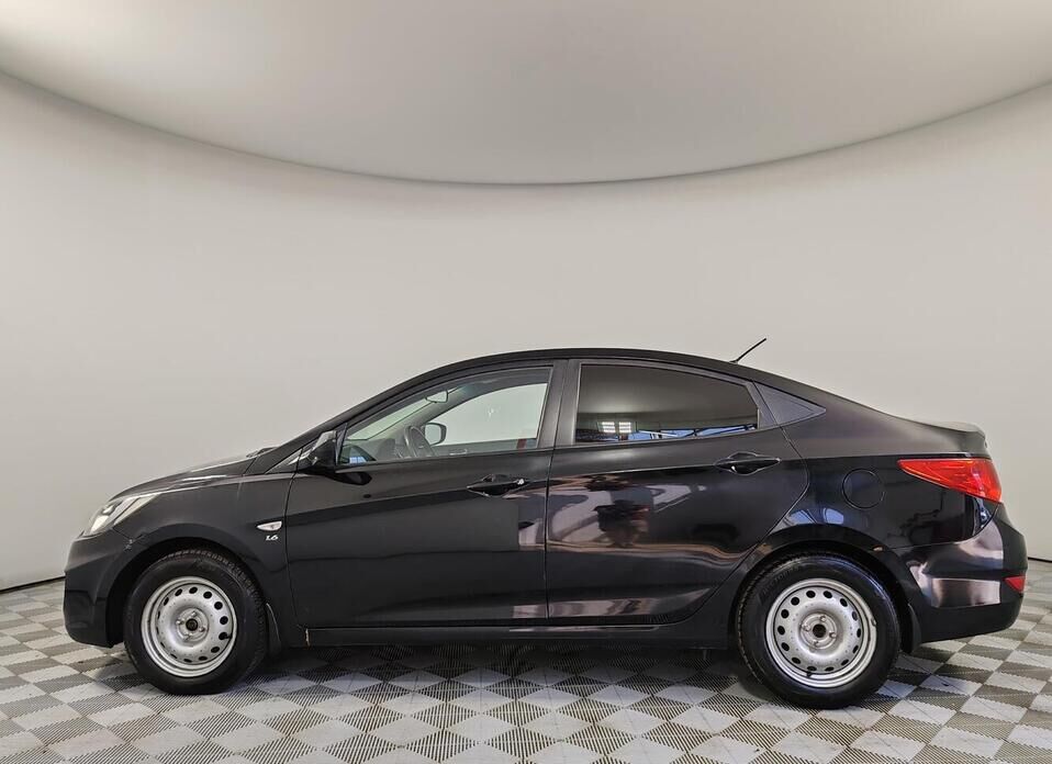 Hyundai Solaris 1.6 AT (123 л.с.)