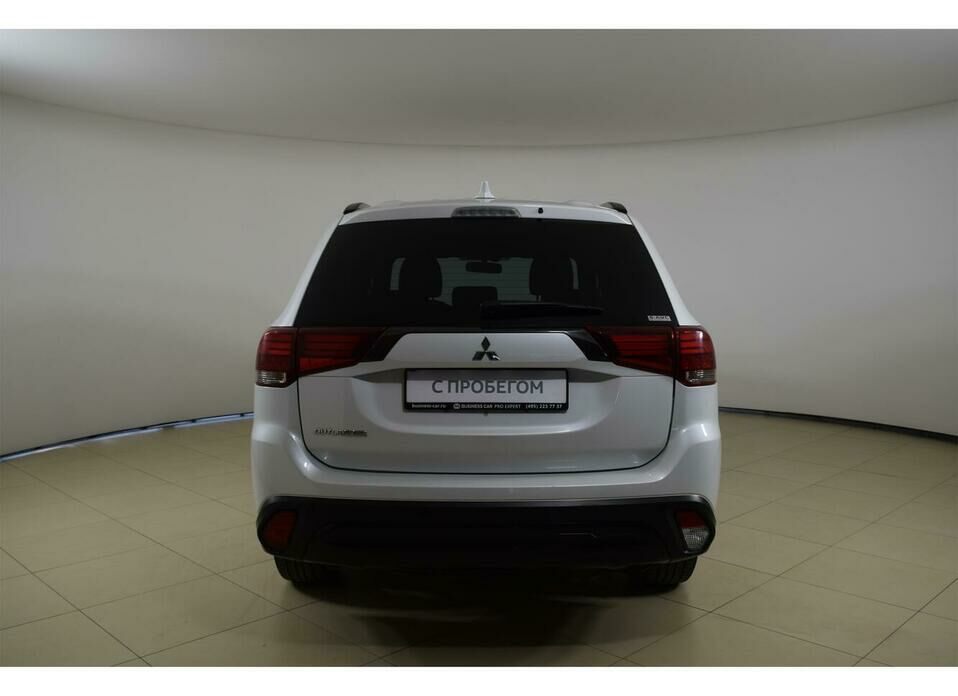 Mitsubishi Outlander 2.0 CVT (146 л.с.) 4WD