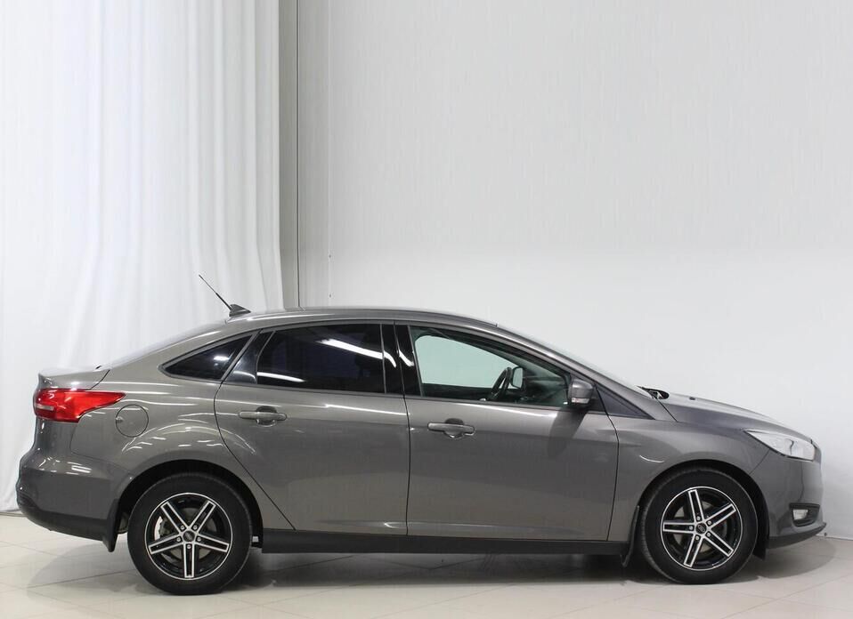 Ford Focus 1.6 AMT (125 л.с.)