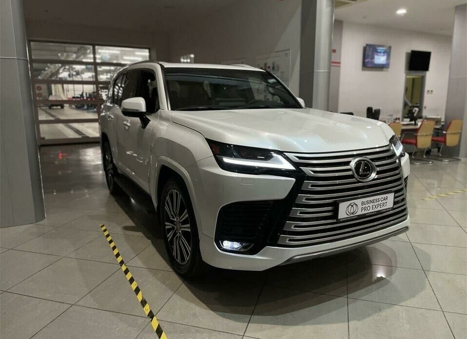 Lexus LX 600 3.5 AT (415 л.с.) 4WD