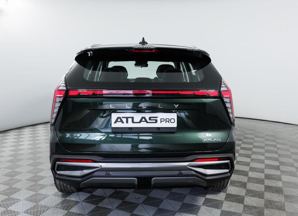 Geely Atlas, II 2.0 AT (200 л.с.) 4WD