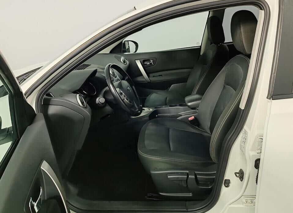 Nissan Qashqai 2.0 CVT (141 л.с.)