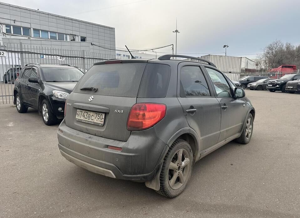 Suzuki SX4, I (Classic) Рестайлинг 1.6 MT (112 л.с.)