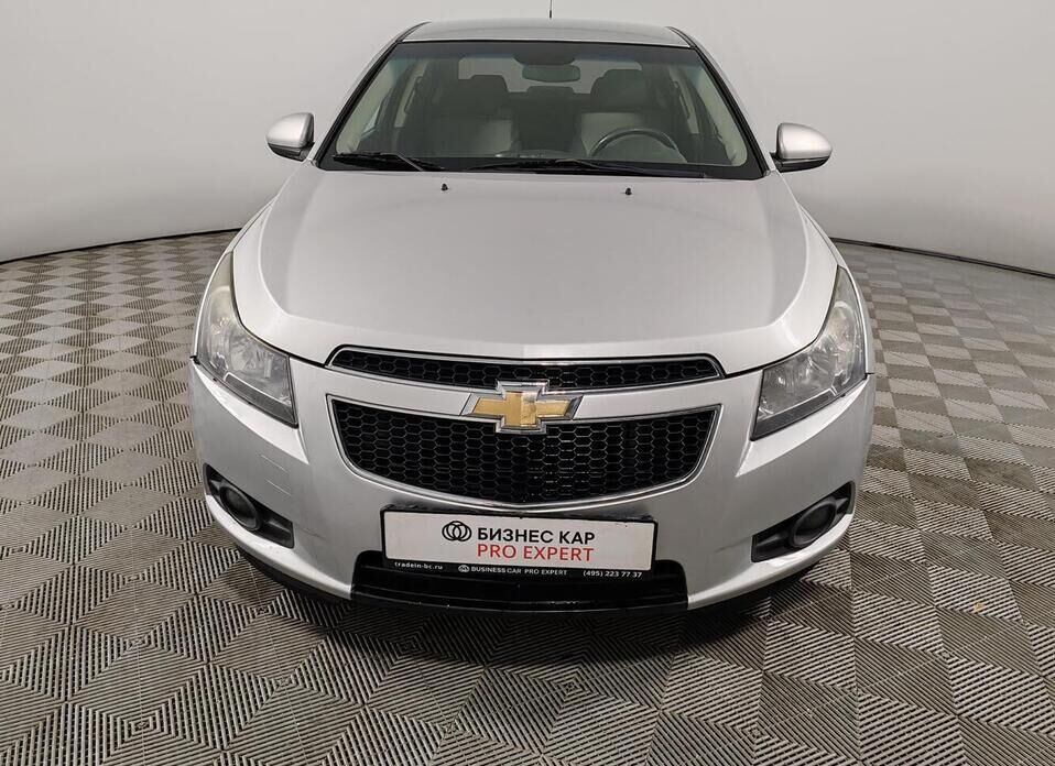 Chevrolet Cruze 1.6 AT (109 л.с.)