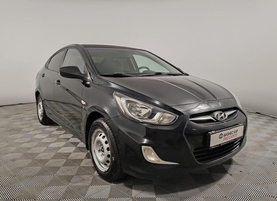 Hyundai Solaris 1.6 AT (123 л.с.)