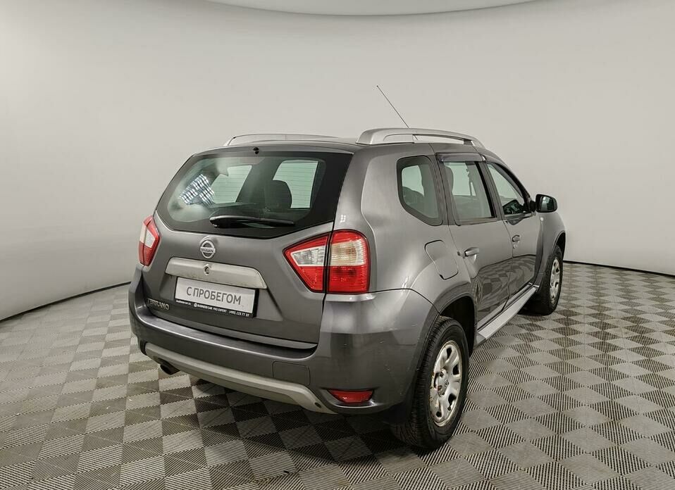 Nissan Terrano 2.0 AT (143 л.с.) 4WD