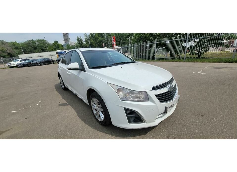 Chevrolet Cruze 1.8 AT (141 л.с.)