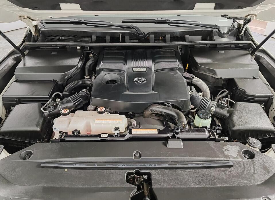 Toyota Land Cruiser, 300 Series 3.5 AT (415 л.с.) 4WD