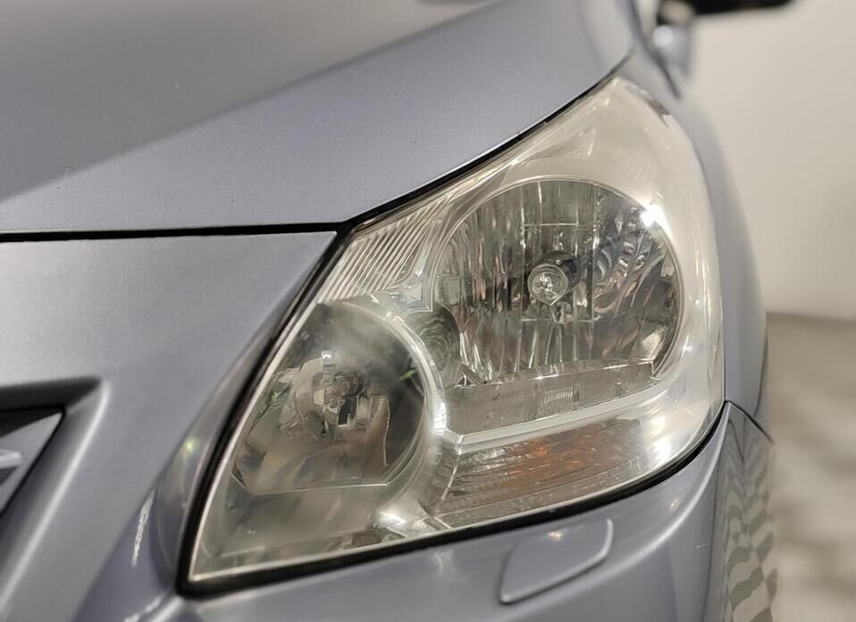 Toyota Verso, I 1.8 CVT (147 л.с.)