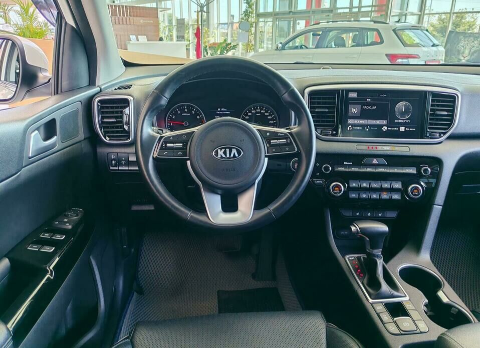 Kia Sportage 2.4 AT (184 л.с.) 4WD