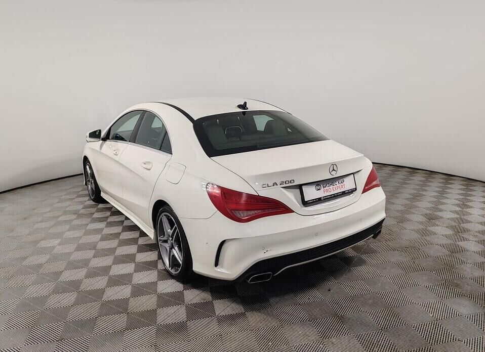 Mercedes-Benz CLA, I (C117, X117) 200 1.6 AMT (150 л.с.)