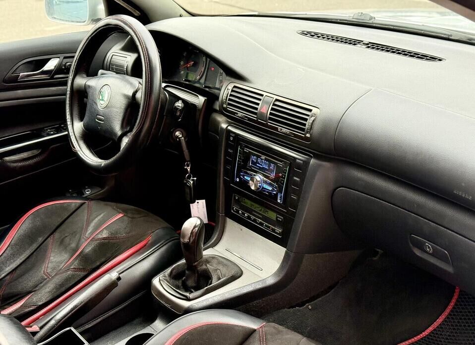 Skoda Superb, I 1.8 MT (150 л.с.)