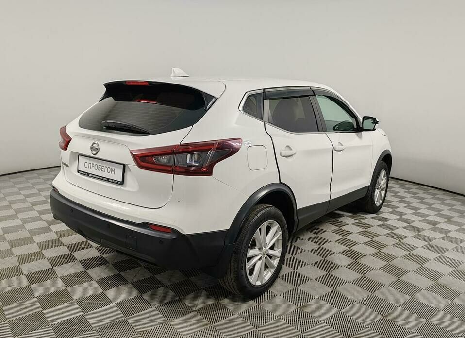 Nissan Qashqai 2.0 CVT (144 л.с.)