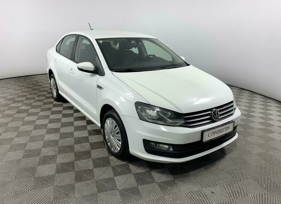 Volkswagen Polo 1.6 AT (110 л.с.)