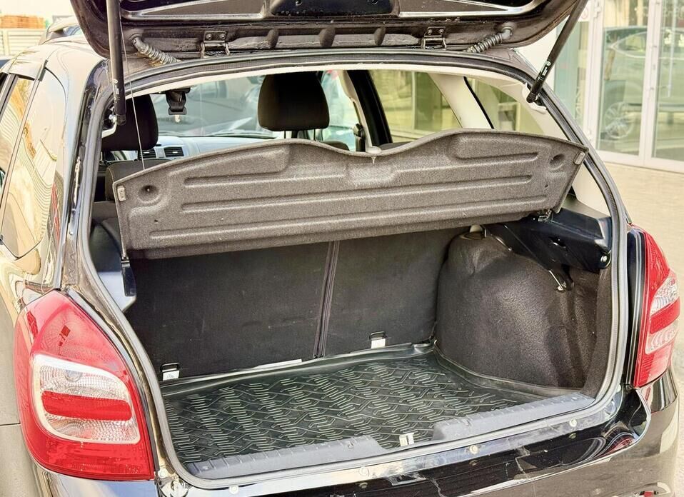 LADA (ВАЗ) Granta, I Рестайлинг Cross 1.6 MT (90 л.с.)